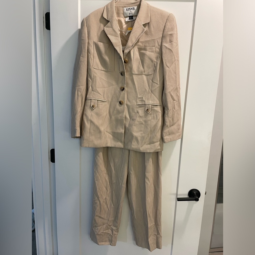 Kasper by ASL Vintage Helen Suit